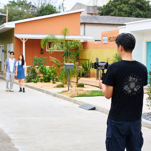 Godox MoveLink Mini LT 2-Person Wireless Microphone System for Cameras & iOS Devices (2.4 GHz, Classic Black)